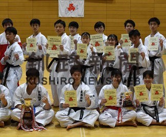 高体連空手　釧湖陵３種目制覇(2022-05-22)