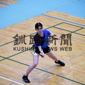 住尾（釧鳥取）男子単Ｖ、女子は高井（根室光洋）　中学バドミントン釧根地区春季大会_1(2022-05-10)