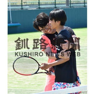 テニス高体連　男子複は釧北陽の宮古・須藤組制す(2022-05-19)