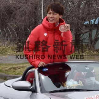 森重選手「応援に感謝」、北京五輪銅メダル報告会(2022-05-02)