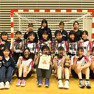 釧工男子３連覇、女子は釧江南Ｖ２　高体連釧根支部ハンドボール_1(2022-05-16)