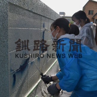 公共施設汚さないで　青葉小児童らトイレ修繕(2022-07-28)