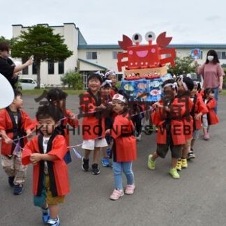 おみこしわっしょい！　園児たちお祭り気分満喫(2022-07-29)