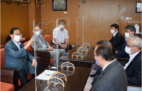 釧路鳥取来年姉妹60年 竹内参院議員表敬、事業要望(2022-07-17)