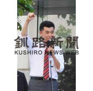 岸田首相と泉代表 舌戦　激戦区札幌で街頭演説_1(2022-07-04)