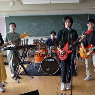 湖陵高５人バンド全国へ　ティーンズロック地区大会で優勝(2022-08-05)