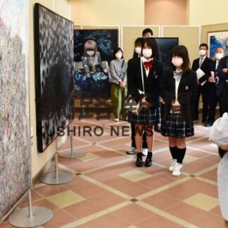 根室特別展２５作品を解説　３年ぶりギャラリートーク(2022-08-07)