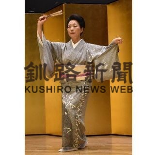 夏祭り、華やかなステージを披露　柳澄会(2022-08-17)