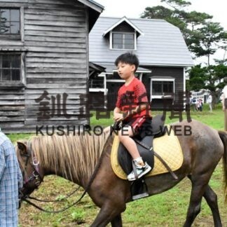 夏休み奥行臼トロッコまつり　親子連れらでにぎわう_2(2022-08-20)