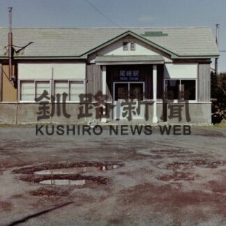 尾幌、門静＋〝国鉄色〟_2(2022-09-05)