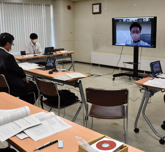 オンライン支援活用を　生徒指導の課題共有(2022-09-17)