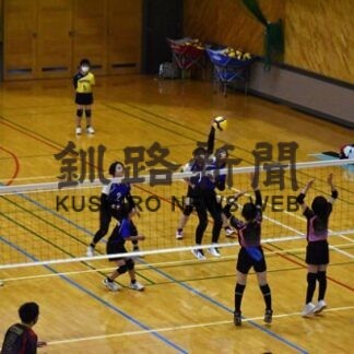 小学生バレーボール、Ｓａｆｉｌｖａ釧路ジュニアが大会連覇(2022-09-27)