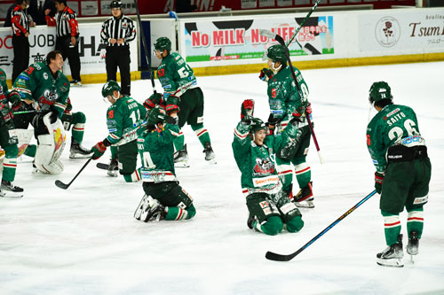 クレインズ地元初勝利 アイスホッケーアジアリーグ(2022-10-17)