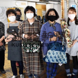 個性豊かな手作り作品　きょうから一坪ショップ(2022-10-20)