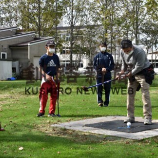 パークゴルフ大会、中学生と大人交流(2022-10-20)