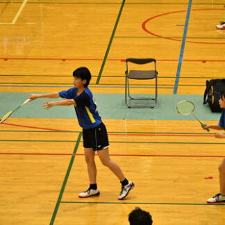渡部・田中組（白糠）が優勝　中学バドミントン、女子は菊田・武藤組（根室光洋）_1(2022-11-13)