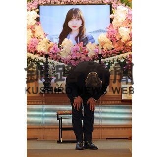 冨川さん通夜しめやかに(2022-11-07)