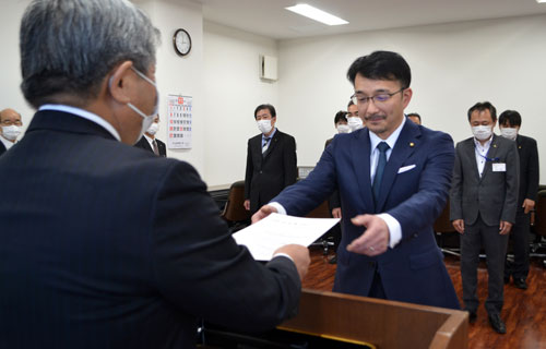 教育委員に大坪さん再任 白糠町教委(2022-11-24)