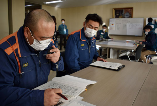 暴風雪防災訓練で情報共有や対応確認(2022-11-24)