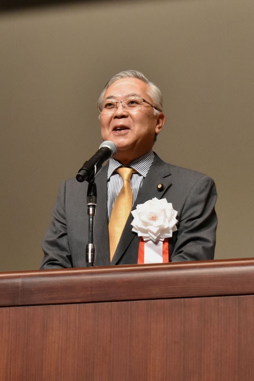 被害者救済新法で講演 公明党釧路総支部、横山参院議員が説明(2022-12-15)