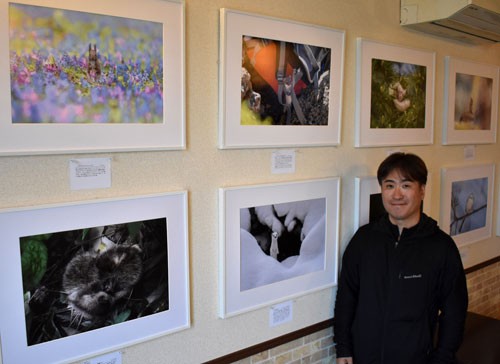 動物生き生き28点自然の息吹感じて HOBOで佐藤さん写真展(2022-12-15)