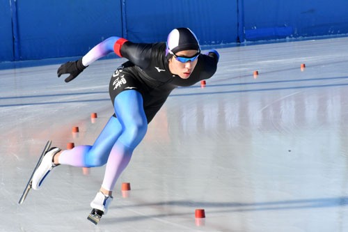 前田(白樺学園3年―中標津広陵)1500で2位 スピード全道高校_1(2022-12-19)