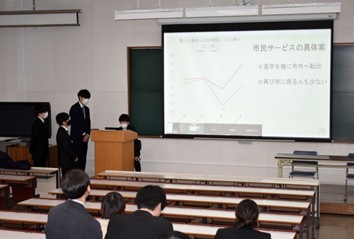 SCANで大学生が地域活性化へ提言(2022-12-04)