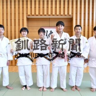 標茶少年団 小学生の部Ｖ　中学生の部は白糠少年団　柔道釧根予選_1(2023-01-15)