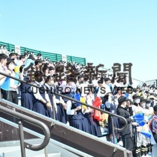 市民　歓迎、不安さまざま　新型コロナ５月「５類」引き下げ　(2023-01-29)