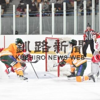 クレインズ延長負け　アジアリーグ　レッドイーグルスに今季８連敗_1(2023-02-20)