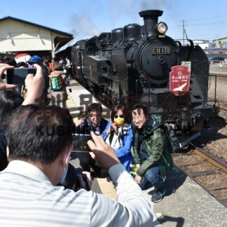 冬の湿原号、利用最多１・３万人(2023-03-30)