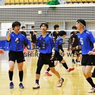 根室男子が優勝　女子は中標津制す　高校バレー春季選手権(2023-04-18)