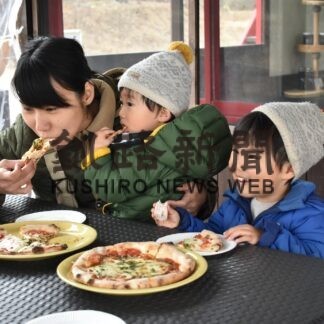 春の恵み「甘くておいしい」　白糠でメープルまつり(2023-04-09)