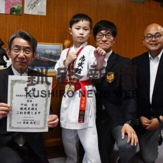 空手道・中城選手、全国での活躍誓う(2023-05-30)