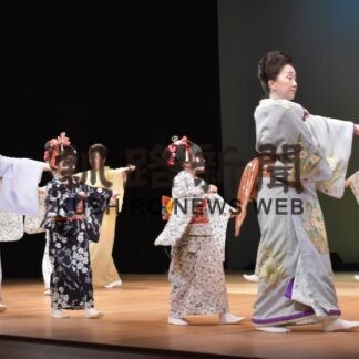 日本舞踊の花柳喜洲順の会、勉強会で千人踊り振り付け(2023-05-13)