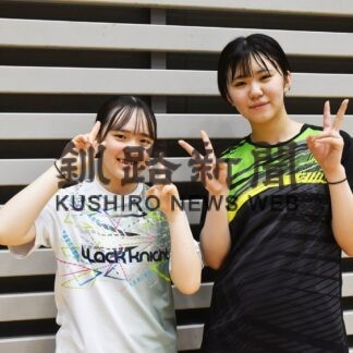 渡部選手（白糠）３冠　髙井、天神選手（根室）好成績　バドミントン高体連_1(2023-05-29)