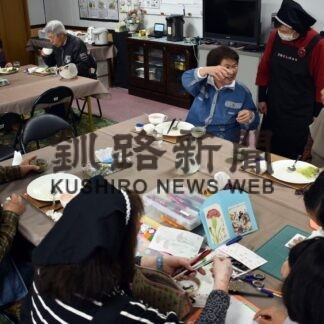 日曜限定カフェ「さんぽみち」好評　高齢者、実習生の居場所に_1(2023-05-10)