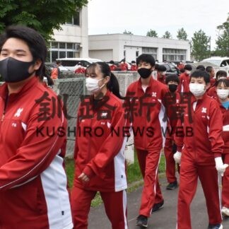 鳥取西中生が学習推進委と地域清掃【釧路市】(2023-06-26)