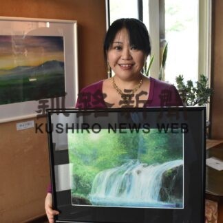 美しい自然の表情 描写　小泉千里さん作品展【釧路市】(2023-06-13)