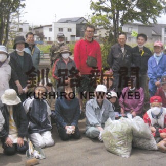 街路マス花壇の整備と清掃に汗　愛国幸恵町内会【釧路市】(2023-06-16)