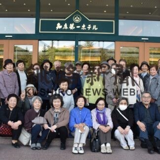 カラオケや宴会で親睦　市老ク連４年ぶり集い【根室】(2023-06-03)