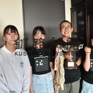 尾越チーム連覇　囲碁決勝Ｔ【釧路市】(2023-06-26)