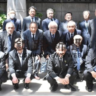 ＥＧＧを憩いの場に　東ロータリクがプランター花壇寄贈_1(2023-06-02)