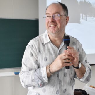 「尺八は世界をつなぐ」　リーガン教授が特別講義【釧路市】(2023-07-27)