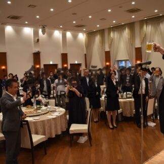 取引先の愛信会とビール会楽しむ　釧路信金共栄大通支店【釧路市】(2023-07-16)