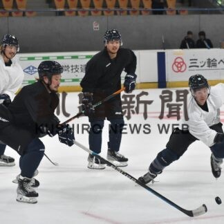 ワイルズ初の氷上練習【釧路市】(2023-07-11)