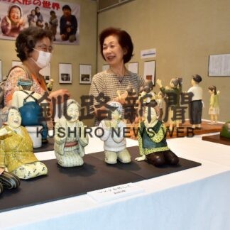 人形作家の宮竹さん、釧路で個展【釧路市】(2023-08-25)
