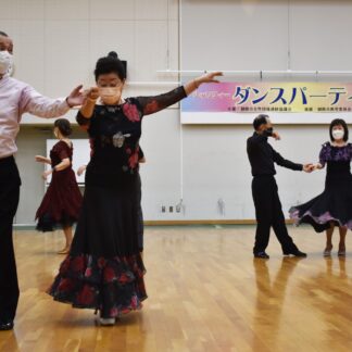 ダンスの参加費、市社協に寄付　女性団体連絡協【釧路市】(2023-08-06)