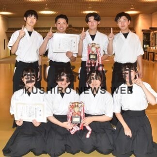 釧湖陵アベックＶ　高校弓道、来月北大会へ【釧路市】(2023-09-12)