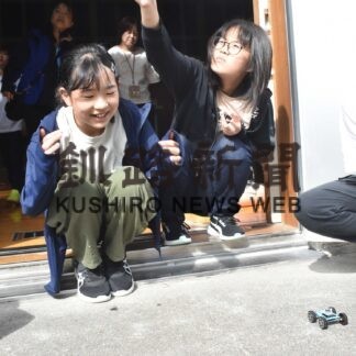 発電やＳＤＧｓ学ぶ　丸山小で教室、ソーラーカー工作【中標津】(2023-09-28)